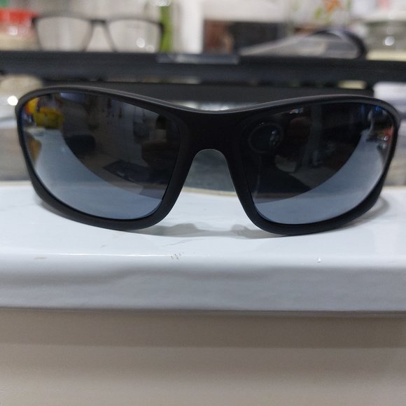 Ironman Foster Grant Men’s Sunglasses Nice Comfortable Handles AH0122 Relentless - Picture 1 of 7